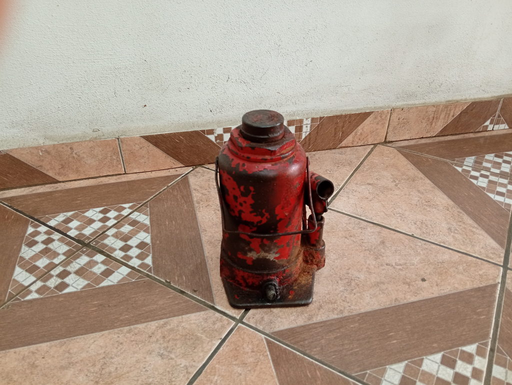 Gato Hidraulico Marca Fuller Modelo 50t Nro Usado En Buen Estado Acc No Tiene