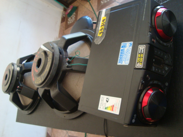 Parlante Para Discoteca Marca Shansonic 18" Modelo Sh1819 Nro Usado En Buen Estado Acc No Tiene