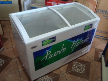 Congeladora / Frezzer Marca Consumer Litros : 400 Modelo Cmr400 Usado En Buen Estado Acc: No Tiene Comentario: Tapa De Vidrio