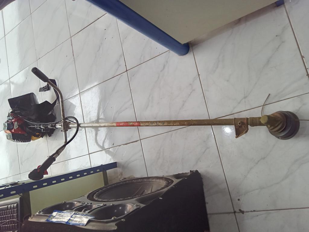 Desmalezadora Marca Cid Modelo No Tiene Usado Con Desgaste Original No Acc Cabezal Con NilonCinta Colgante