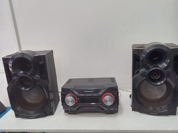 Equipo De Sonido Marca Panasonic Con Control Modelo Saakx400 Usado Con Desgaste Acc 2 ParlantesControl