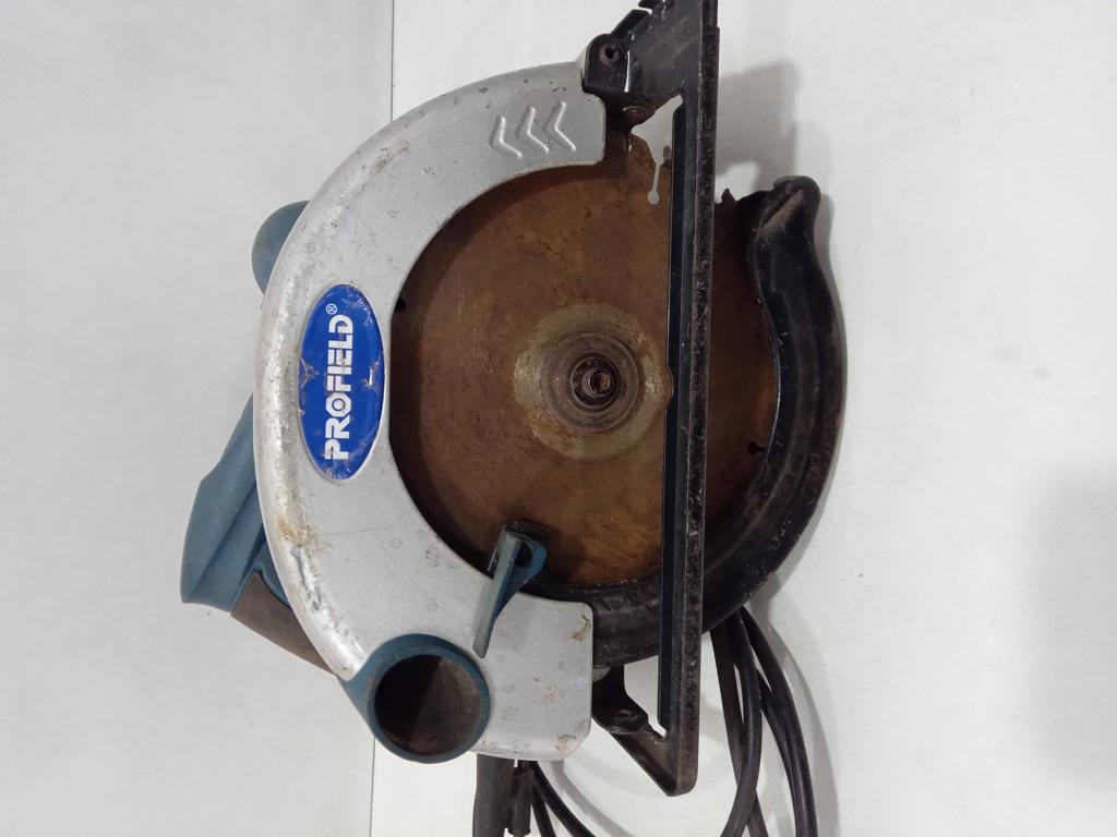 Sierra Tipo Circular Marca Profield Modelo 5500 Usado Con Desgaste Acc SierraReglaEn Caja