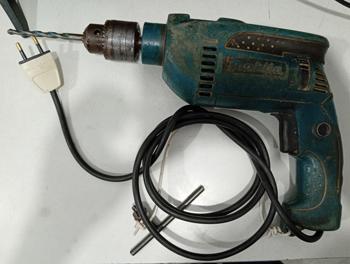 Taladro Marca Makita Modelo Hp1640 Usado Con Desgaste Acc Llave MandrilFicha Cambiada