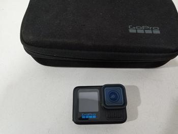 Camara Filmadora Marca Gopro Modelo Hero 13 Black Usado Con Desgaste Acc Sin Soporte Con Otro Lente Estuche Protector