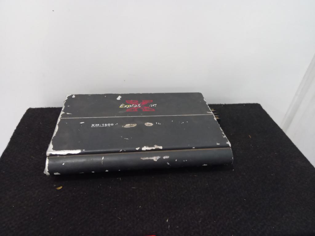 Amplificador De Sonido P/ Automovil Marca Explosound Modelo Xm-1600 Usado Con Desgaste Acc 1600w