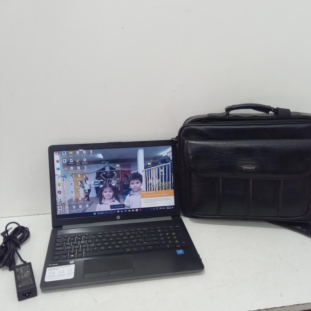 Notebook Marca Hp Modelo 15da0001la Procesador Intel Celeron N4000 Memoria Ram 4 Gb Disco Duro 500 Gb Generacion 4 Acc Con Estuche Color Negro