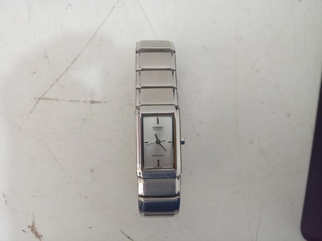 Reloj Para Dama Marca Casio Modelo Ltp-2037 Usado En Buen Estado Acc No Tiene