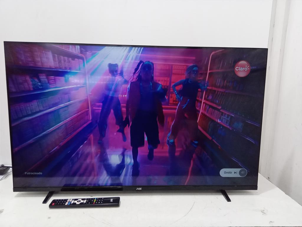 Televisor Led Smart De 43 '' Marca Jam Modelo Ultrasgtam-43gfs Con Control Usado En Buen Estado Acc Con Patitas Con Control