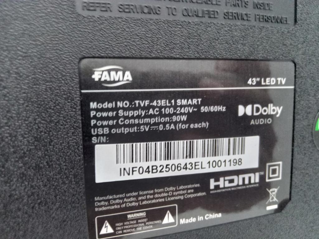 Televisor Led Smart De 43 '' Marca Fama Modelo Tvf-43el1 Smart Con Control Usado En Buen Estado Acc Con Control Con Patita