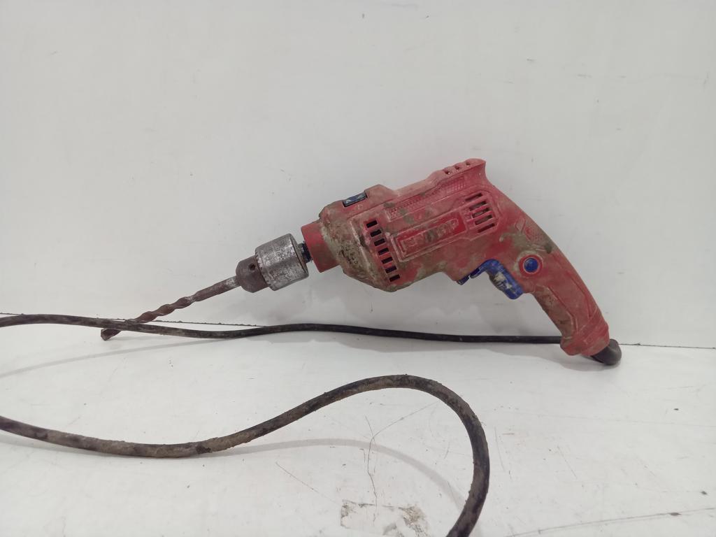 Foto 3 de Taladro Marca Emtop Modelo No Tiene Usado Con Desgaste Acc Con Una Mecha P/ Madera
