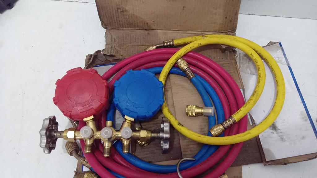 Manometro Para Refrigeracion Marca Testing Manifold Modelo 536g Usado En Buen Estado Acc No Tiene