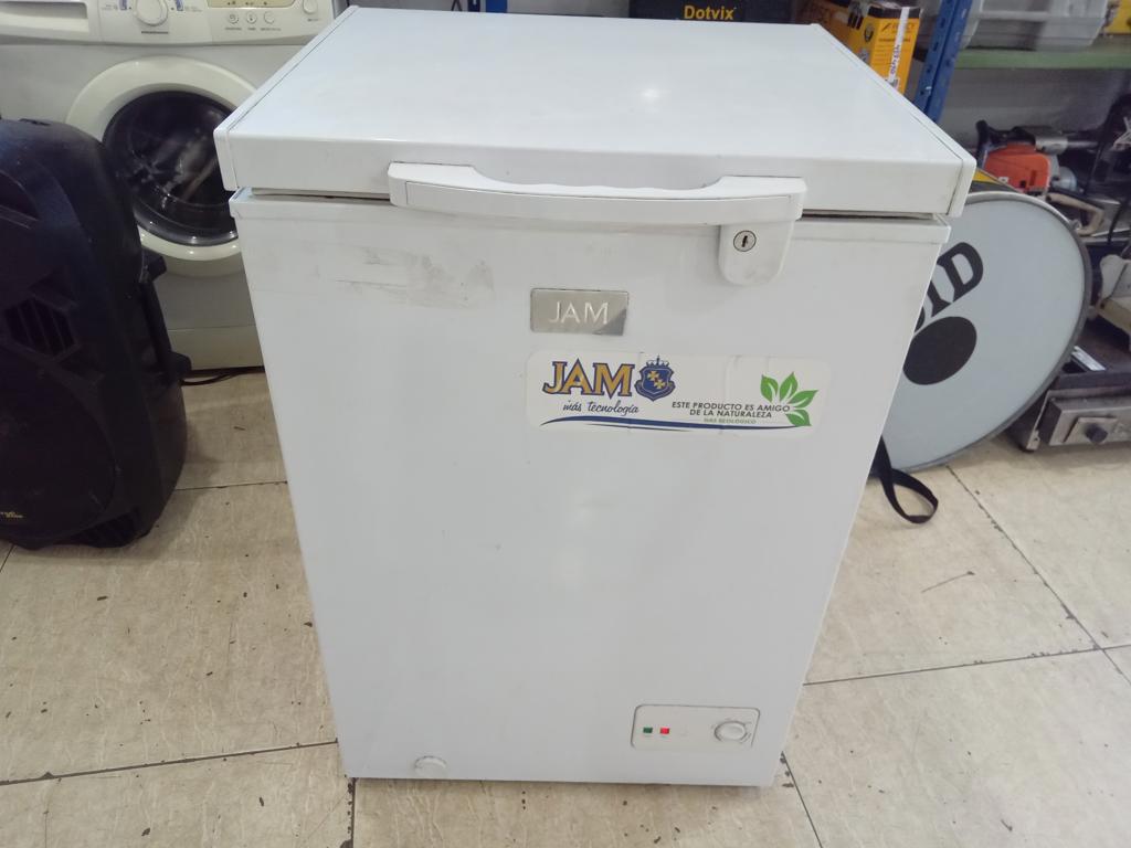 Foto 3 de Congeladora / Frezzer Marca Jam Litros 129 Modelo Jams-12c Usado En Buen Estado Acc Luz Por La Puerta
