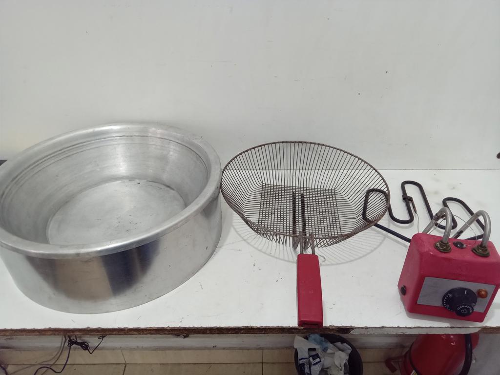 Fritadora Marca Progas Modelo Usado Con Desgaste Acc Canastilla