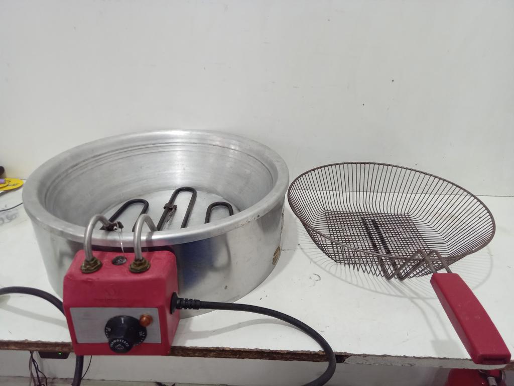 Foto 3 de Fritadora Marca Progas Modelo Usado Con Desgaste Acc Canastilla