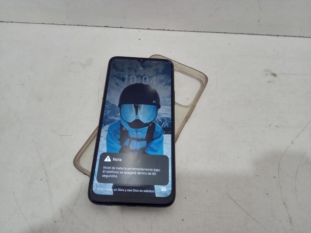 Celular Marca Honor Modelo X5b Memoria Ram 128 Gb Almacenamiento Interno 4 Gb Acc Con Funda Transparente