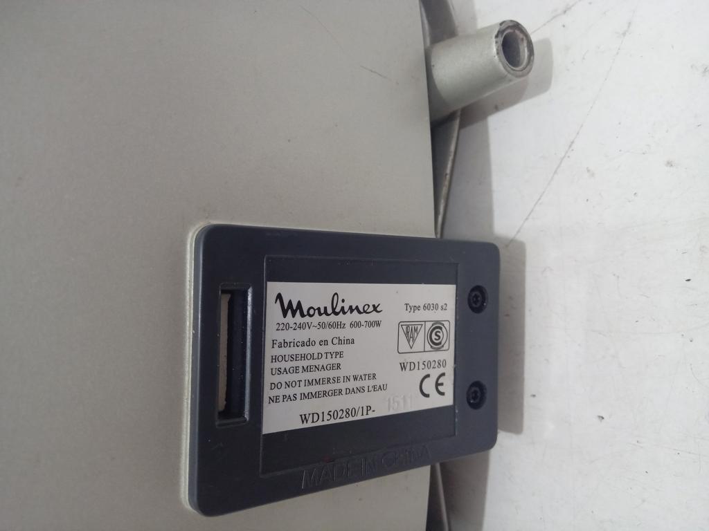 Sandwichera Marca Moulinex Modelo Wd150280/Ip Usado Con Desgaste Acc No Tiene
