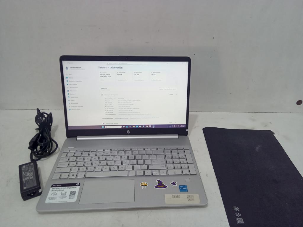 Notebook Marca Hp Modelo Rtl8822de Procesador 12 Th-Intel Core I5-1215u Memoria Ram 8 Gb Disco Duro 256 Gb Generacion 12 Acc Con Teclado Numérico