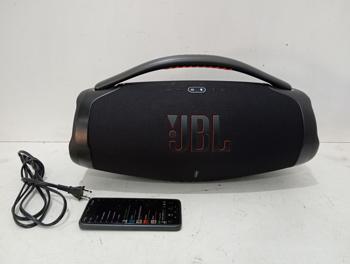 Speaker Potencia Watts No Tiene Marca Jbl Sin Control Modelo Boonbox 3 Usado En Buen Estado Sin Caja Acc Con Cable Cte