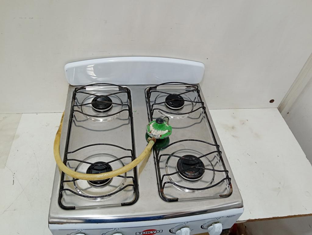 Cocina A Gas Marca Tokyo Modelo Apolo Usado En Buen Estado Acc Con Manguera De Conexión