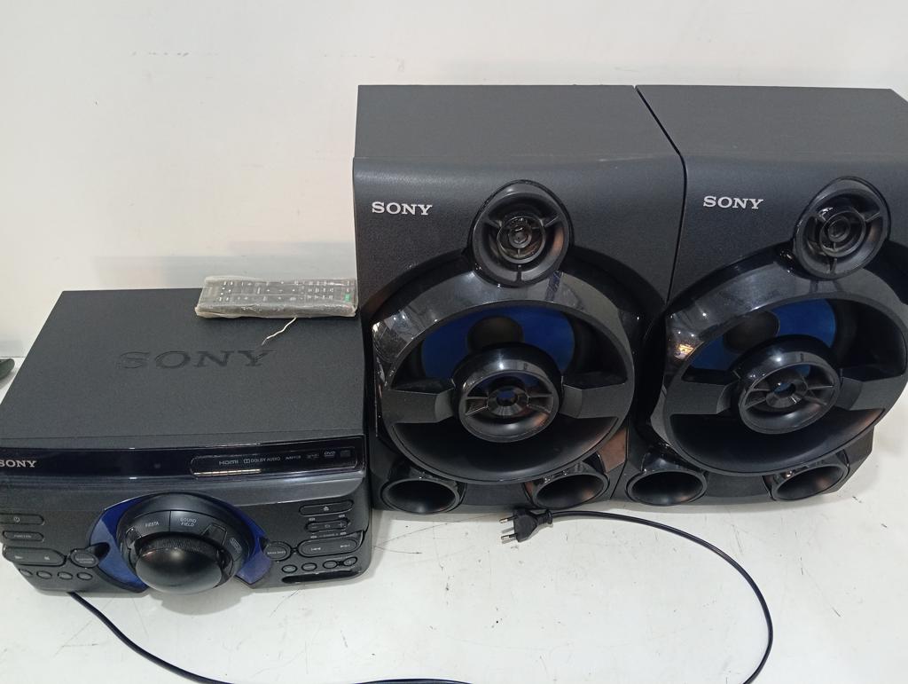 Equipo De Sonido Marca Sony Con Control Modelo Hcd-M40 Usado En Buen Estado Acc Antena2 ParlantesBluetooth