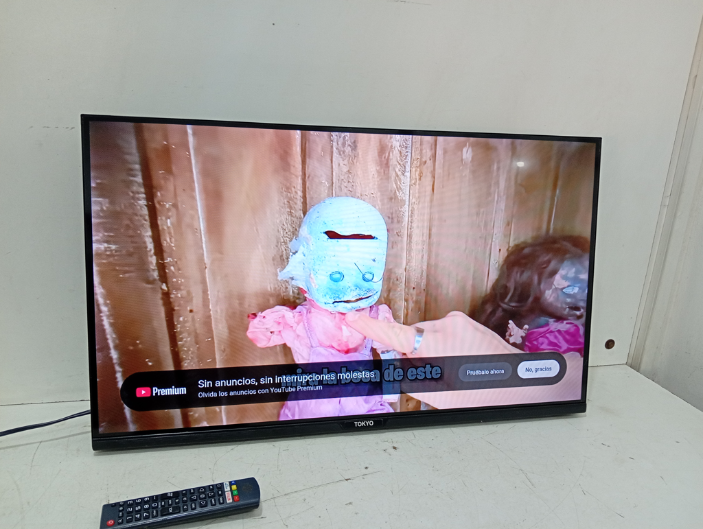 Televisor Led Smart De 32 '' Marca Tokyo Modelo Tvtokhf32wb Con Control Usado En Buen Estado Acc No Tiene