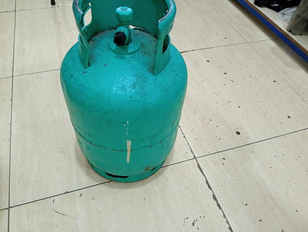 Garrafa Cap 10 Kg. Marca Copesa Gas Usado En Buen Estado Color Verde Acc No Tiene