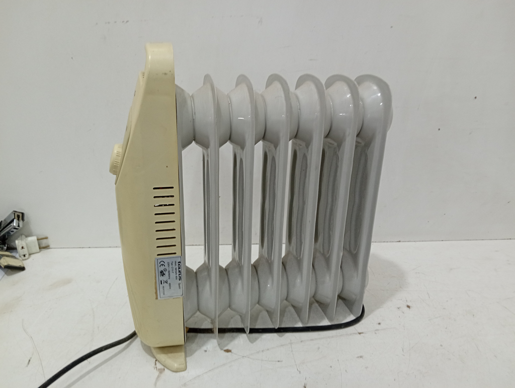 Foto 2 de Estufa Marca Taurus Modelo Masai 800 Usado Con Desgaste Acc Al Aceite