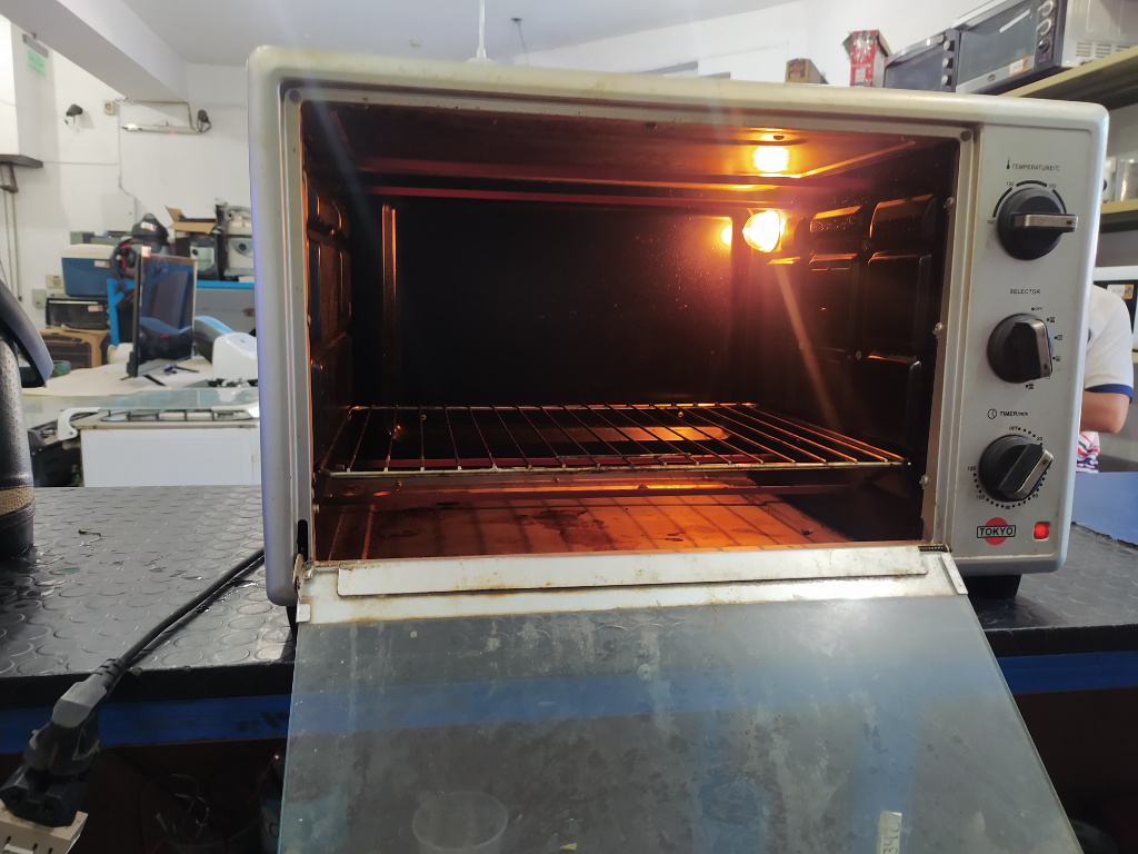 Foto 2 de Horno Marca Tokyo Modelo Elite46 Usado En Buen Estado Acc Parrilla