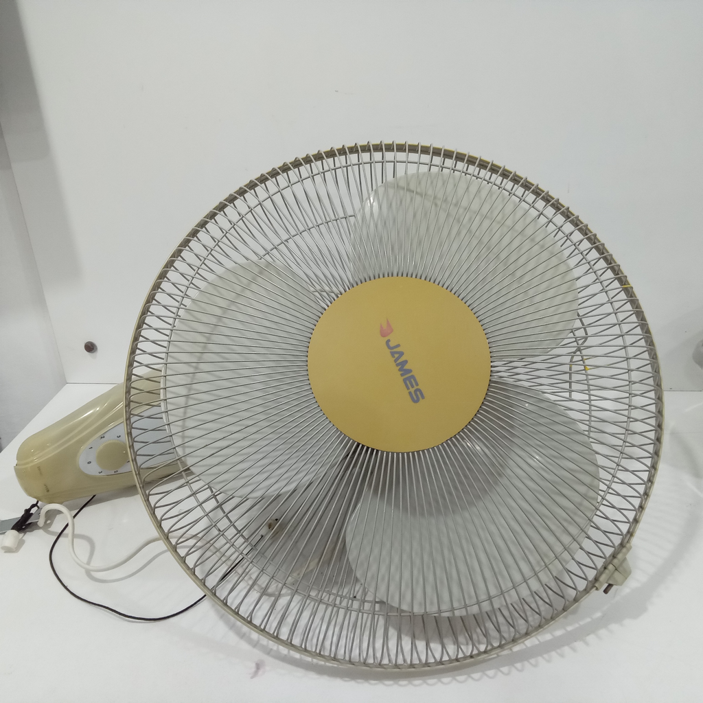 Ventilador 4 Velocidades Marca James Modelo Vwj16 Usado En Buen Estado Acc No Tiene