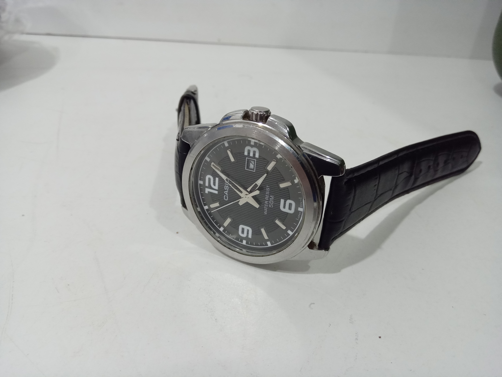 Reloj Para Caballero Marca Casio Modelo Japan Movt Usado En Buen Estado Acc No Tiene