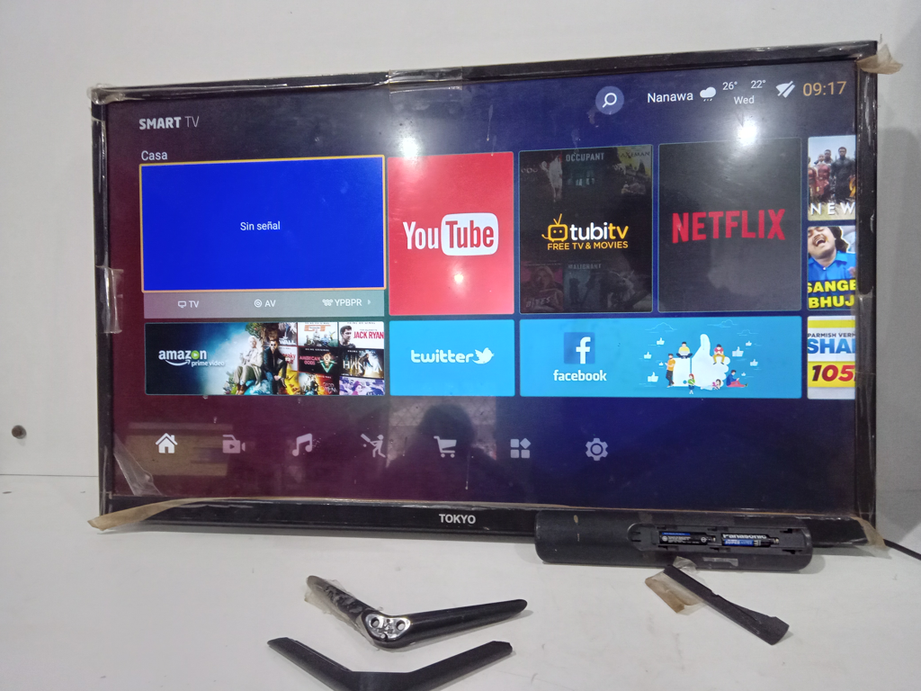 Televisor Led Smart De 32 '' Marca Tokyo Modelo Vtokfhd325 Con Control Usado En Buen Estado Acc Patitas