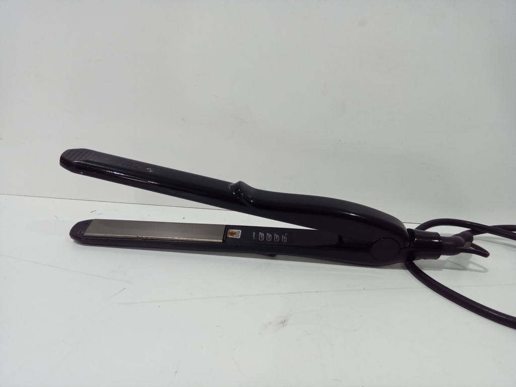 Planchita Para Cabello Marca Fast Liss Modelo No Tiene Usado En Buen Estado Acc No Tiene