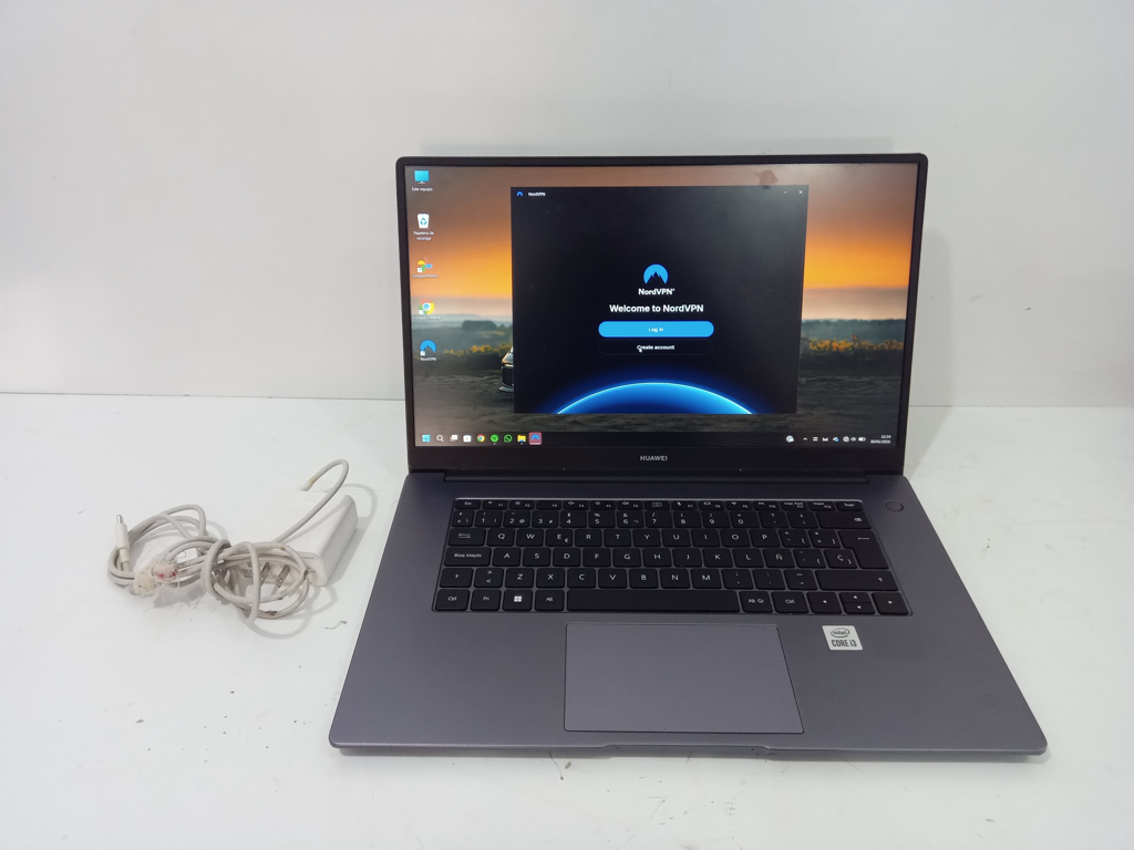Notebook Marca Huawei Modelo Bbz-Wb19 Procesador Core I3 Memoria Ram 8 Gb Disco Duro 402 Gb Generacion 10 Acc No Tiene