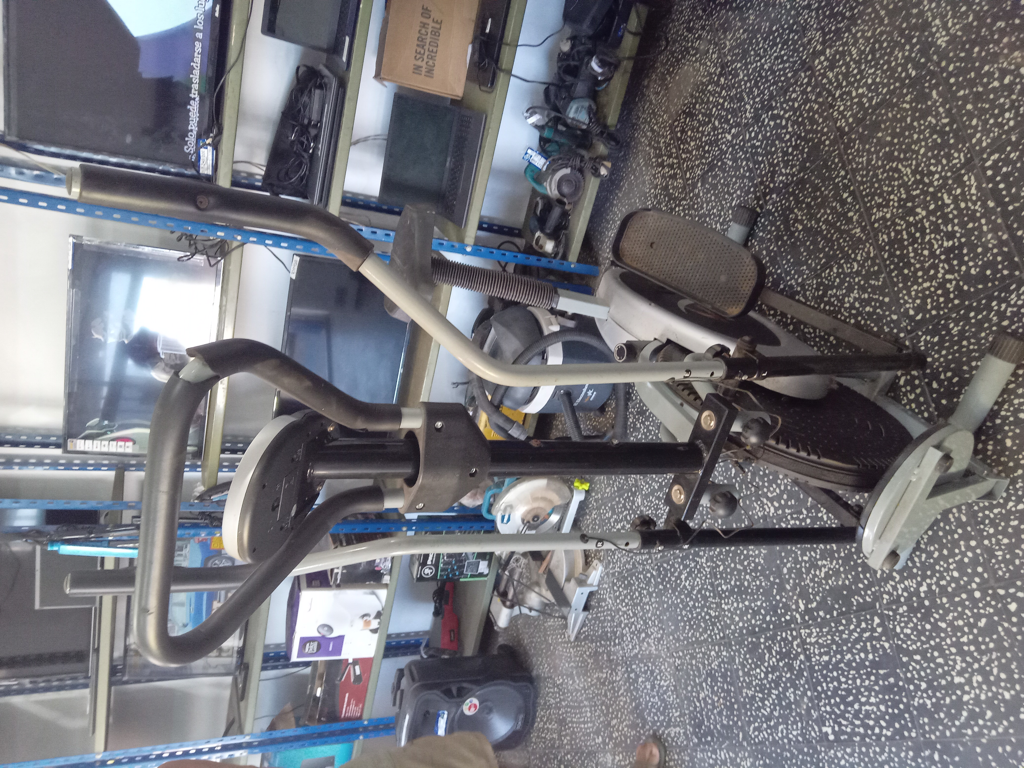 Bicicletas Eliptica Marca Athletic Modelo Trainee 2e Usado En Buen Estado Acc Regulador De Intencidad