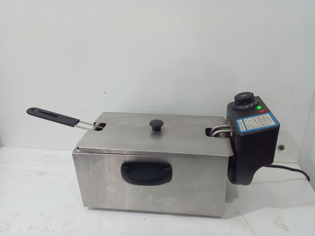 Fritadora Marca Jeffy Le Chef Modelo Kdl-194 Usado En Buen Estado Acc No Tiene