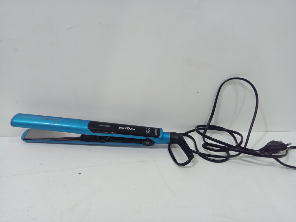 Planchita Para Cabello Marca Bionica Modelo Usado En Buen Estado Acc Cable Corriente
