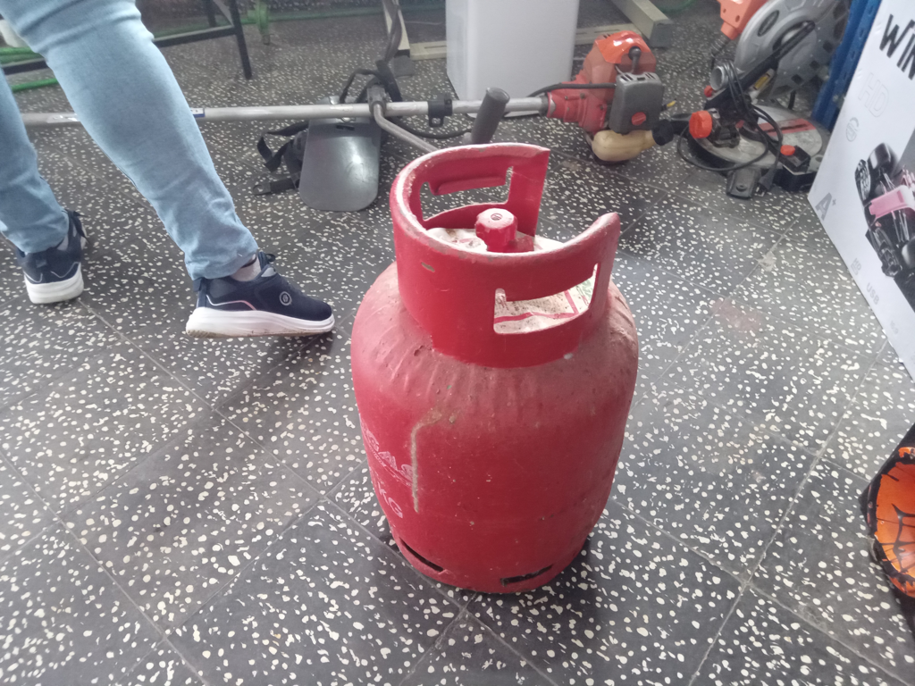 Garrafa Cap 10 Kg. Marca Pumagas Usado En Buen Estado Color Rojo Acc No Tiene
