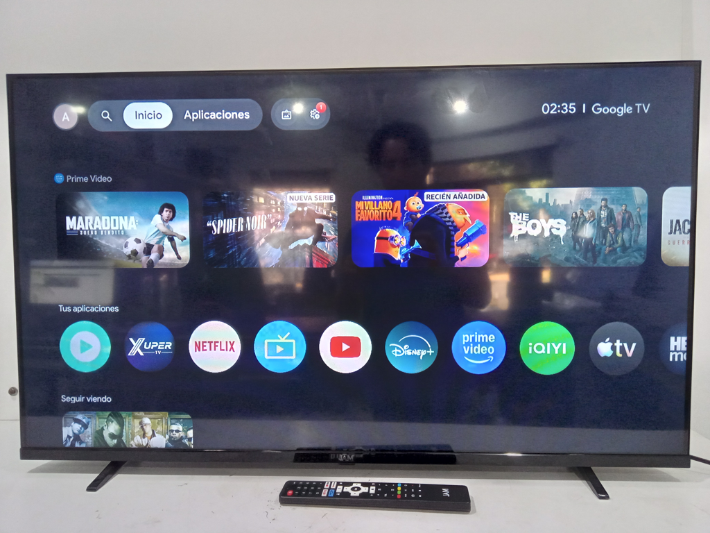 Televisor Led Smart De 43 '' Marca Jam Modelo Ultrasgtm-43gfs Con Control Usado En Buen Estado Acc PatitasCable Corriente