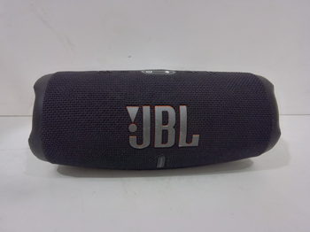 Parlante Portatil Marca Jbl Modelo Charge 5 Usado En Buen Estado Con No Tiene Acc No Tiene