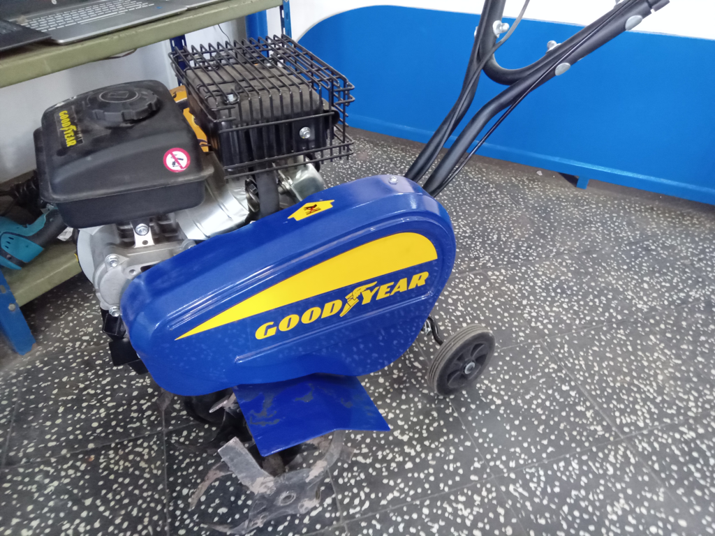 Motosierra Marca Goodyear Modelo Gy450tl Usado En Buen Estado Acc Fresas De LabradoRueditas