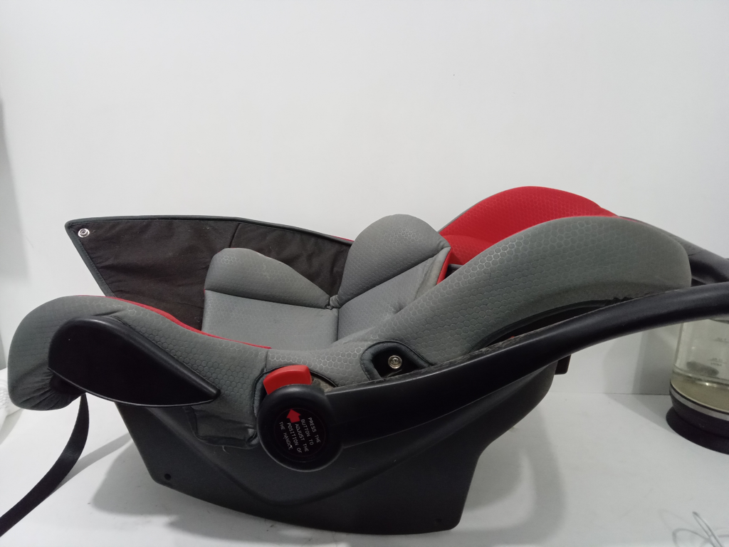 Baby Seat Marca Noel Naty Modelo No Tiene Usado En Buen Estado Acc No Tiene