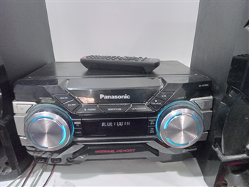 Equipo De Sonido Marca Panasonic Con Control Modelo Sc-Akx900 Usado En Buen Estado Acc No Tiene