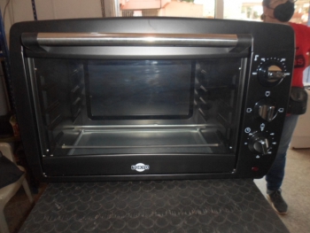 Horno Marca Tokyo Modelo Edthlisto-N Usado En Buen Estado Acc 1 Parrilla 1 Bandeja Pinza