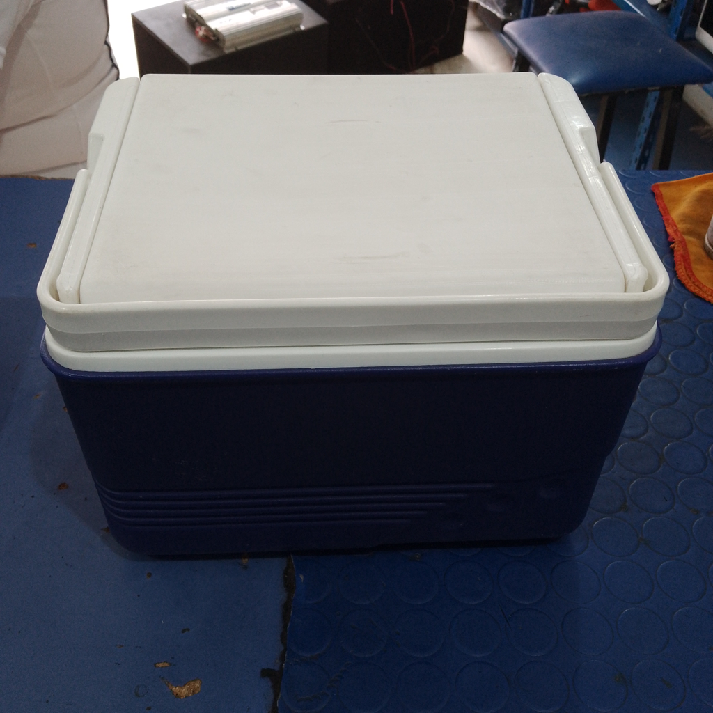 Conservadora Marca Princeware Modelo No Tiene Usado En Buen Estado Acc Tapa Color Blanco Y Manija
