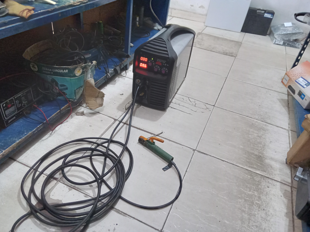 Soldador Marca Neo Modelo Ime 10250/1/220m Usado En Buen Estado Acc Pinza Negativo Y PositivoTorcha