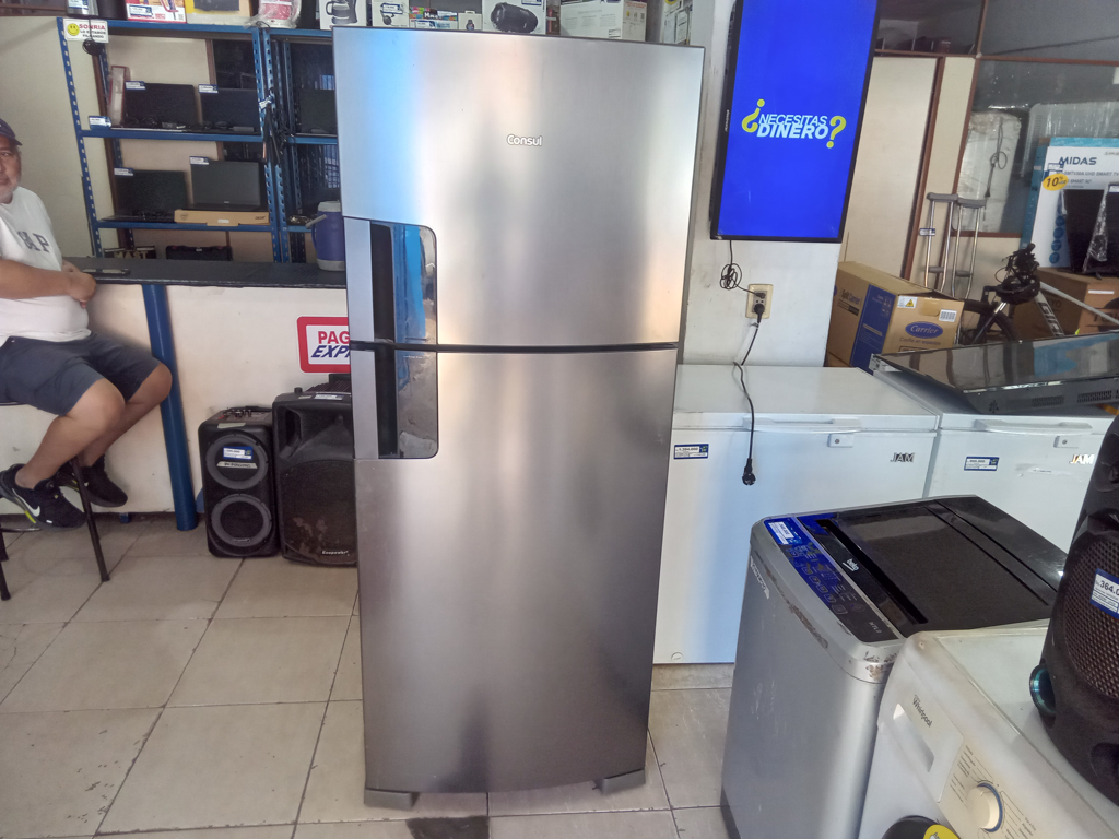 Heladera Marca Consul Modelo Crm50hkduw Usado En Buen Estado Litros 438 Acc Vergdulera Parrilas De Vidrio Porta Vaso Y HuevoRueditas De TransporteHielera