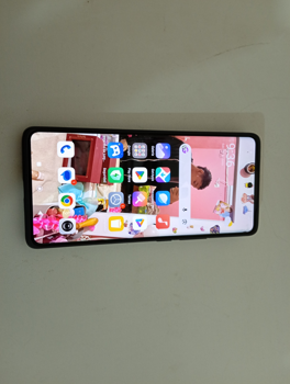 Celular Marca Xiaomi Modelo Redmi Note 14 Pro+5g Memoria Ram 8 Gb Almacenamiento Interno 256 Gb Imei 862.111.079.524.924 Acc Case