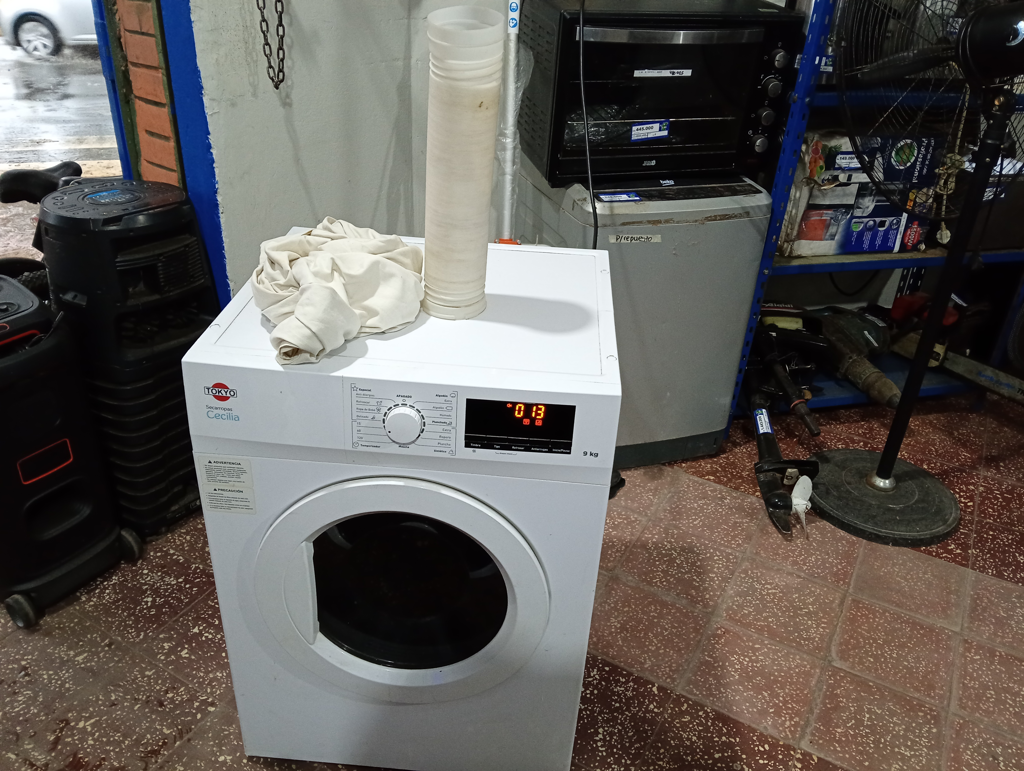 Secarropas Marca Tokyo Modelo Edtsetok9ceci Usado En Buen Estado Acc Caño Corrugado