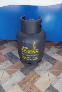Garrafa Cap: 10 Kg. Marca Gas Corona Usado En Buen Estado Color : Gris Acc: No Tiene