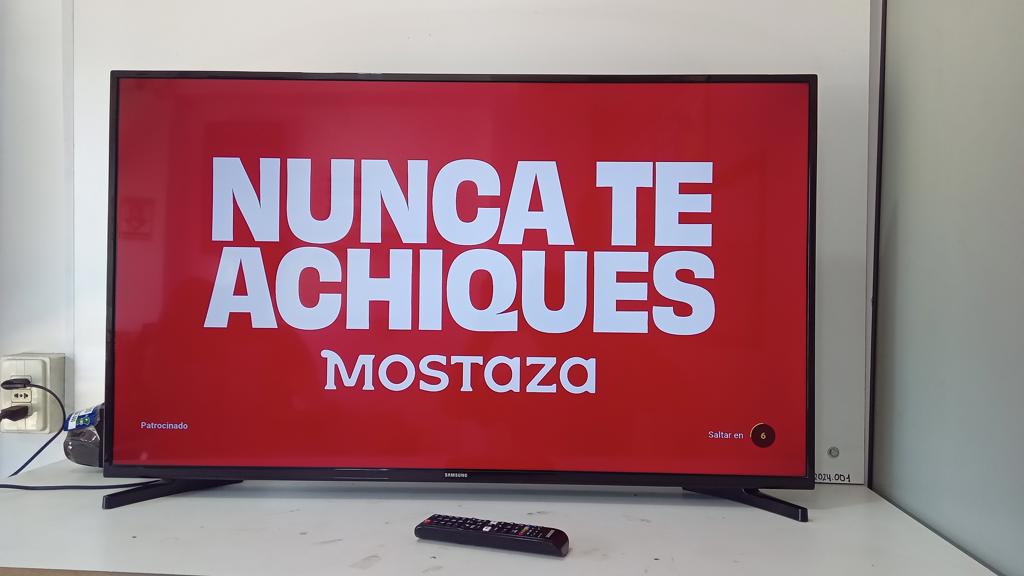 Televisor Led Smart De 43 '' Marca Samsung Modelo Un43t5202ag Con Control Usado En Buen Estado Acc PatitasCable Corriente